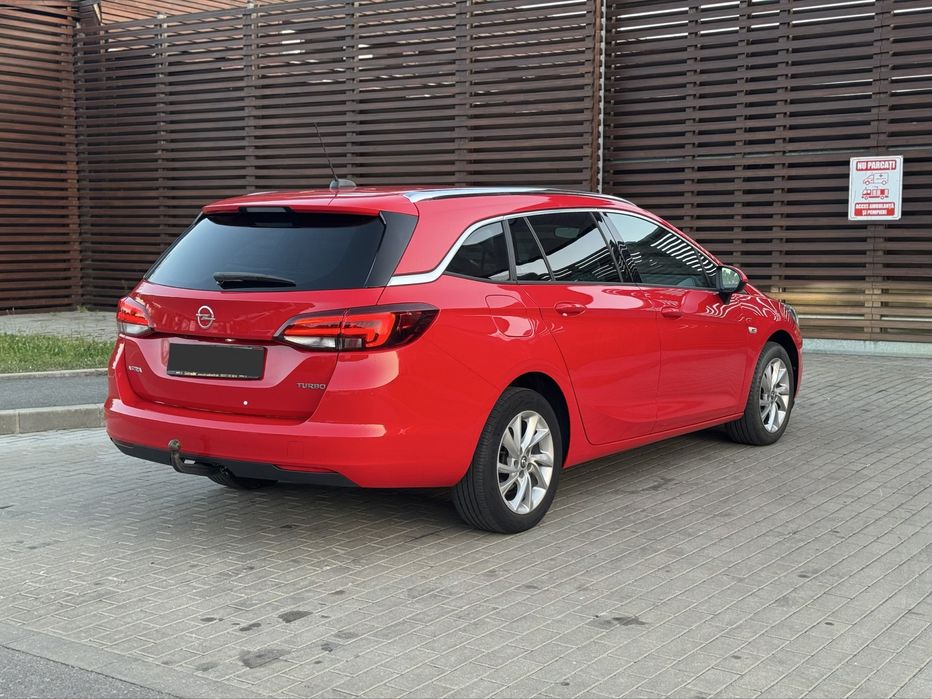 Opel Astra K Innovation+ 1.4Benzina 125CP LED NAVI Camera Climatronic
