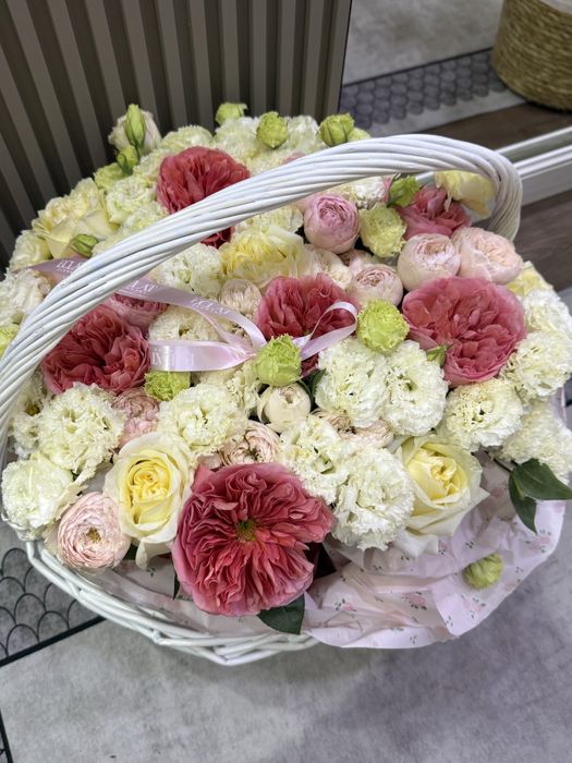 Цветы продаются срочно свежие