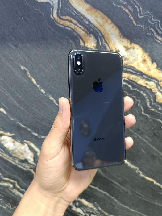 iPhone X sotiladi