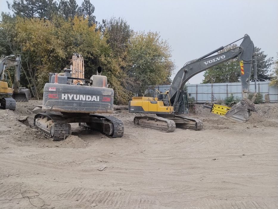 Экскватор 520 талик 3 м3 лик корейский