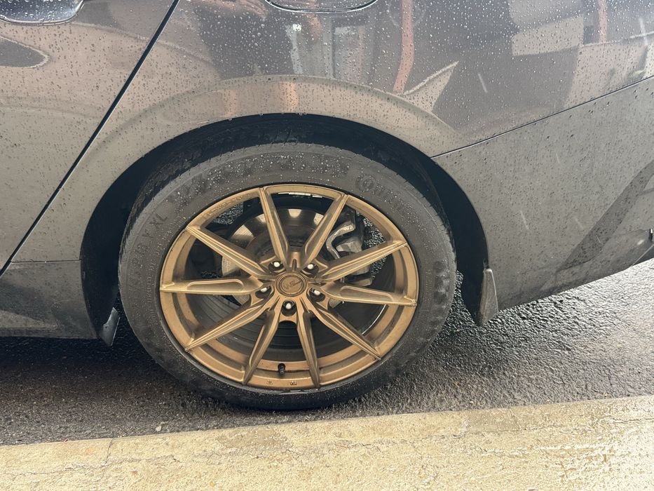 Продам диск 114.3 5 R18