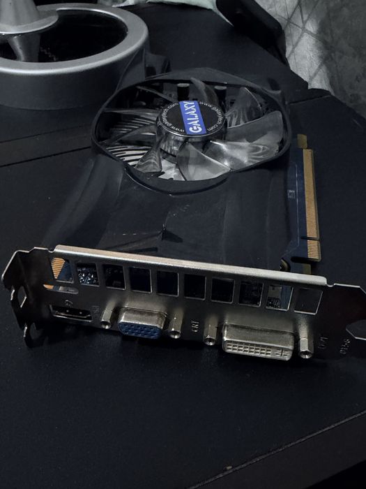 Видеокарта gtx550ti 1gb