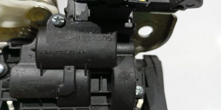 Broasca haion 8R0827505 Seat Exeo 1 [2009 - 2012]