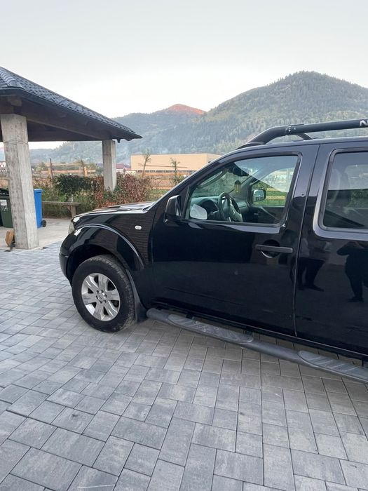 Nissan Navara D40 2.5 dCi – 2006 – 126 kW / 171 CP – Piele – Scaune electrice