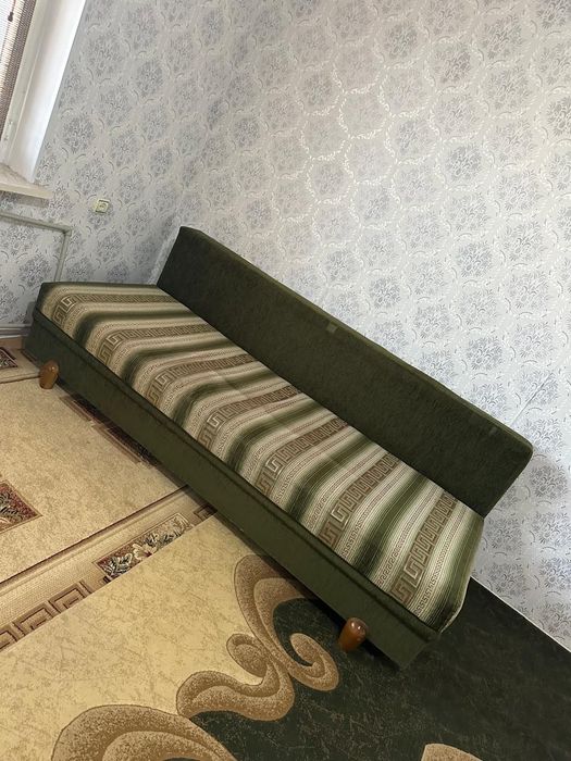 Шифонер продоеться