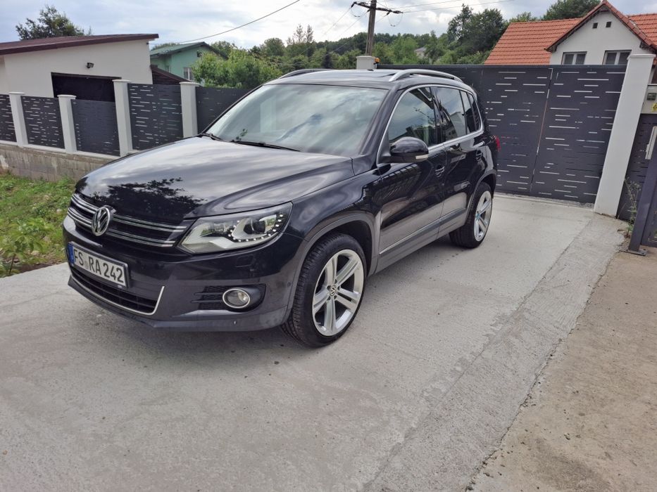 VW Tiguan/Facelift /4x4/AUTOMAT/Navigatie /Xenon+Led/Panoramic/Piele/Germania/Euro 5