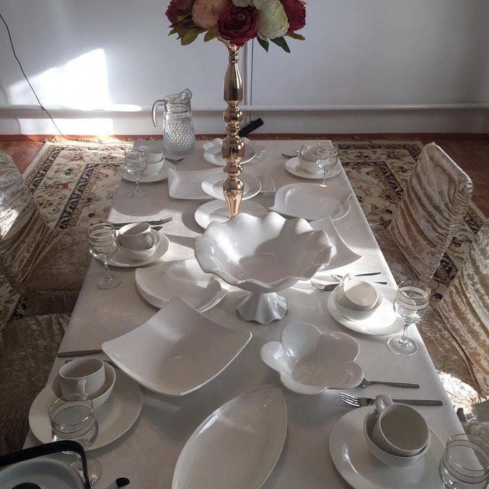 Столы и стулья с посуды