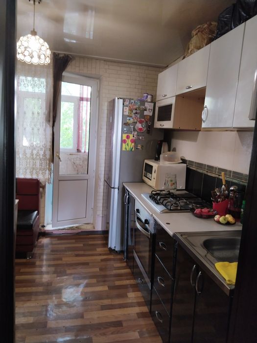 Продам квартиру 3х комнатную