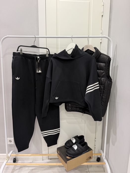 Обувь adidas удобные