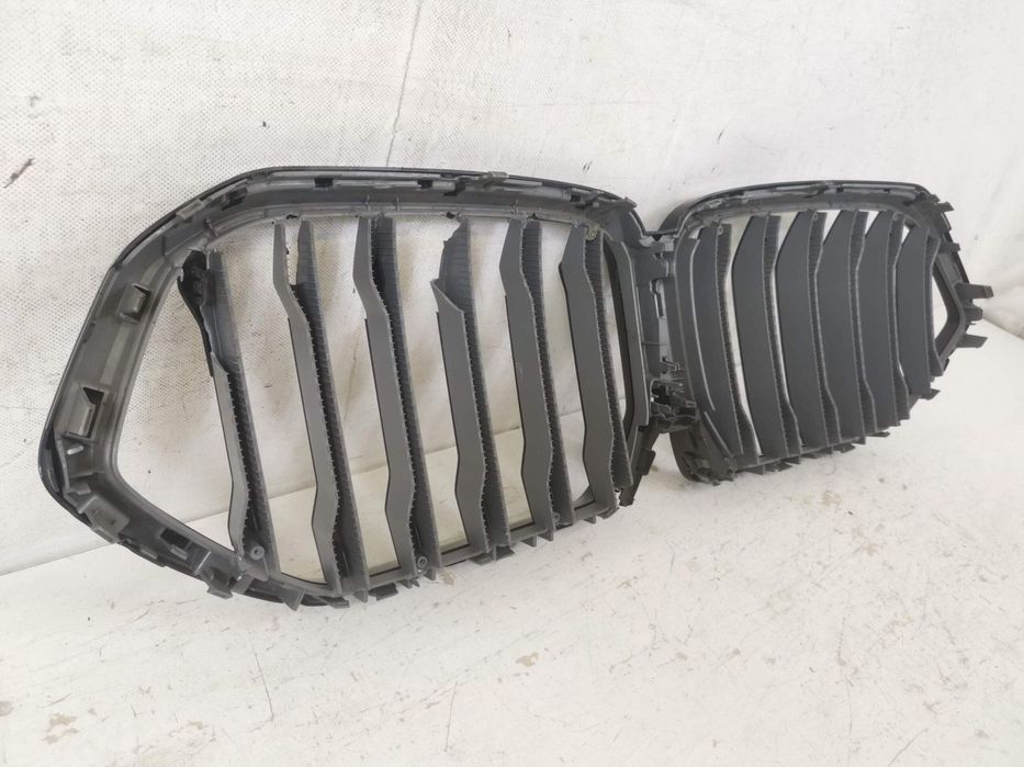 Grila Radiator BMW X6 G06 2019 2020 Originala Avariata