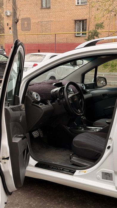 Спарк 4  год 2021 пробег 115.000