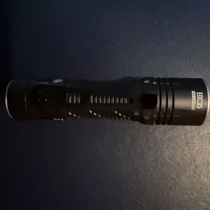 Lanternă Fenix TK16-V2.0 3100 Lumens Tactical EDC Nitecore EDC35 Tactical EDC Flashlight 5000 lumens