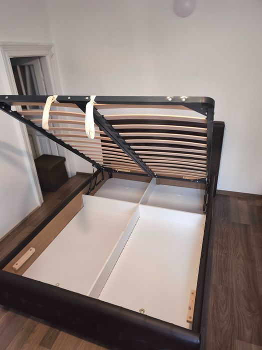 Pat capitonat piele eco 140x200 cu sistem hidraulic