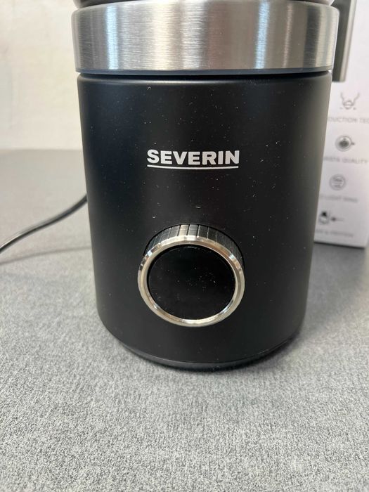 Автоматичен разпенвател за мляко Severin SM3587 ,700мл