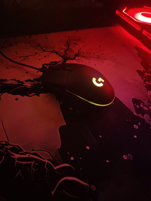 Мышка Logitech G102 Lightsync