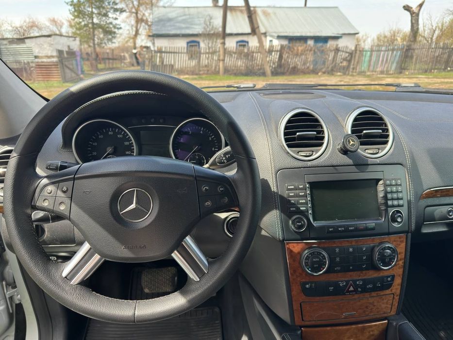 Продам Мерседес GL 450 в хорошем состоянии