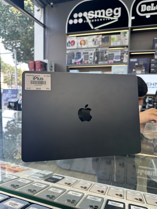 MacBook AirM4 16/256