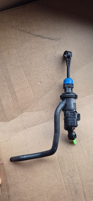 Pompa abs logan  model nou(nouă)