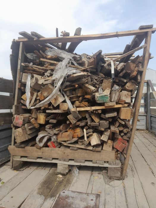 Срочно продам сломанные палеты,дрова б/у