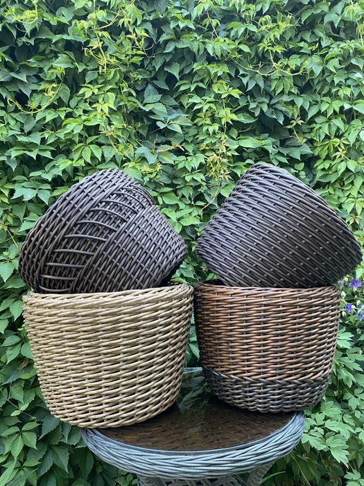 Кашпо из ротанга