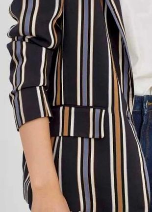 H&M раиран блейзер