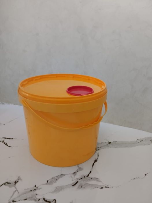 Ведро 10 л, пакет (желтый,черный)