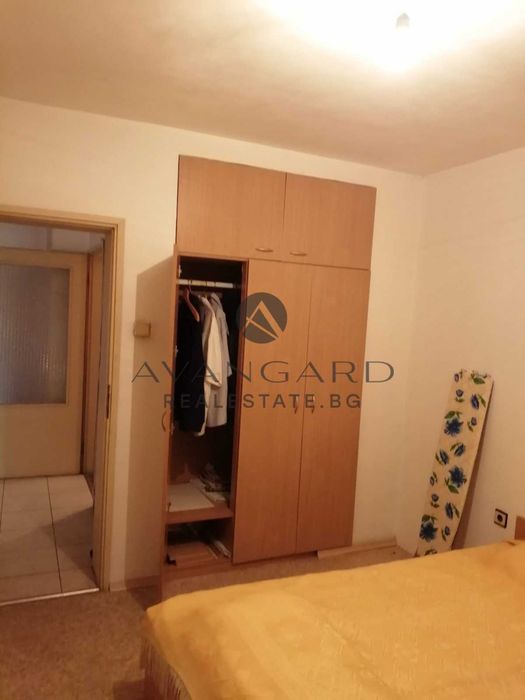 Продава се Тристаен апартамент в Пловдив, Кършияка - 90 кв.м за 780 €/кв.м - Снимка #2