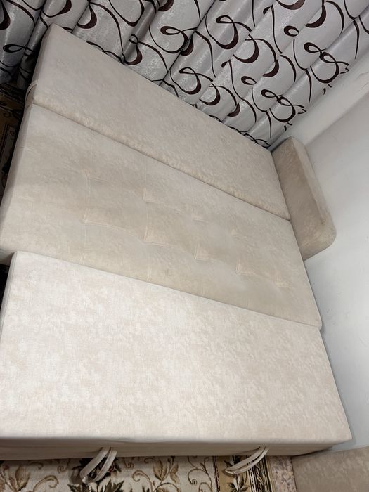 Продам диван 50.000