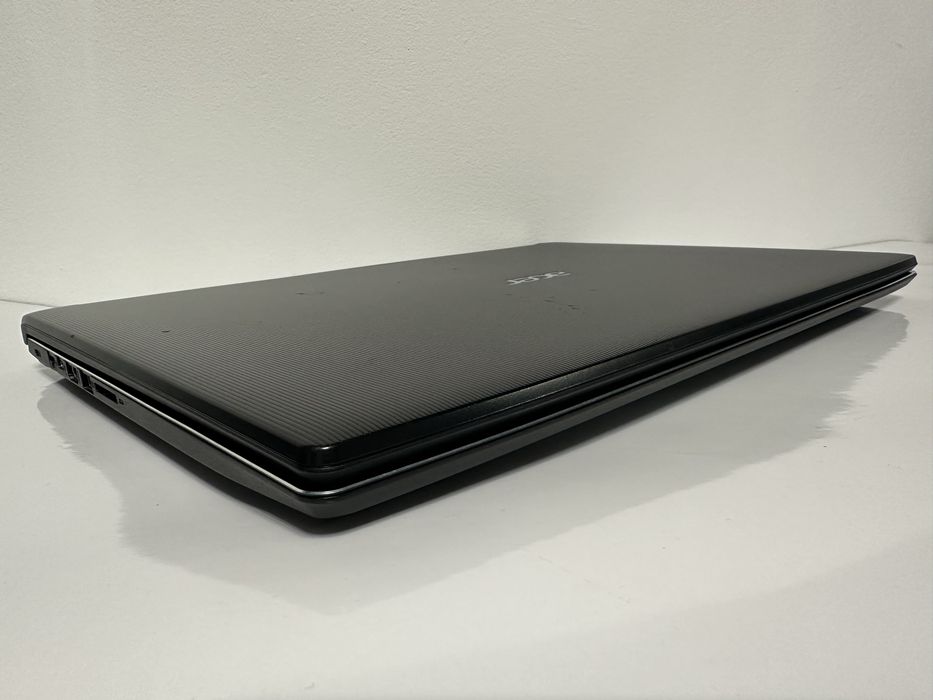 Laptop Acer Aspire , 17 inch, A517-51Series, i3-6006U 2.00Ghz, 8Gb Ram, SSD 256Gb