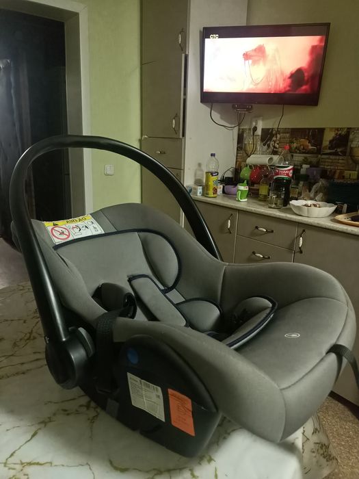 Продам автолюльку