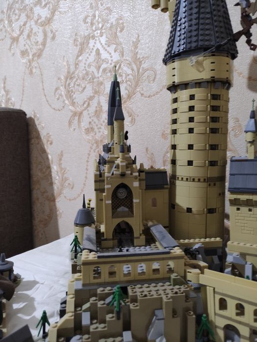 Лего Хогвартс6044 детали
