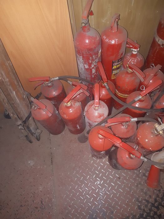 Продам огнетушители