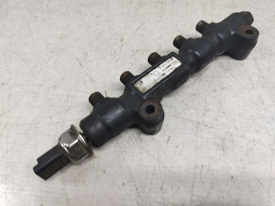 Rampa injectoare 1.4 1.6 hdi 9hz 8HZ 9654592680 Citroen Berlingo 1 [f