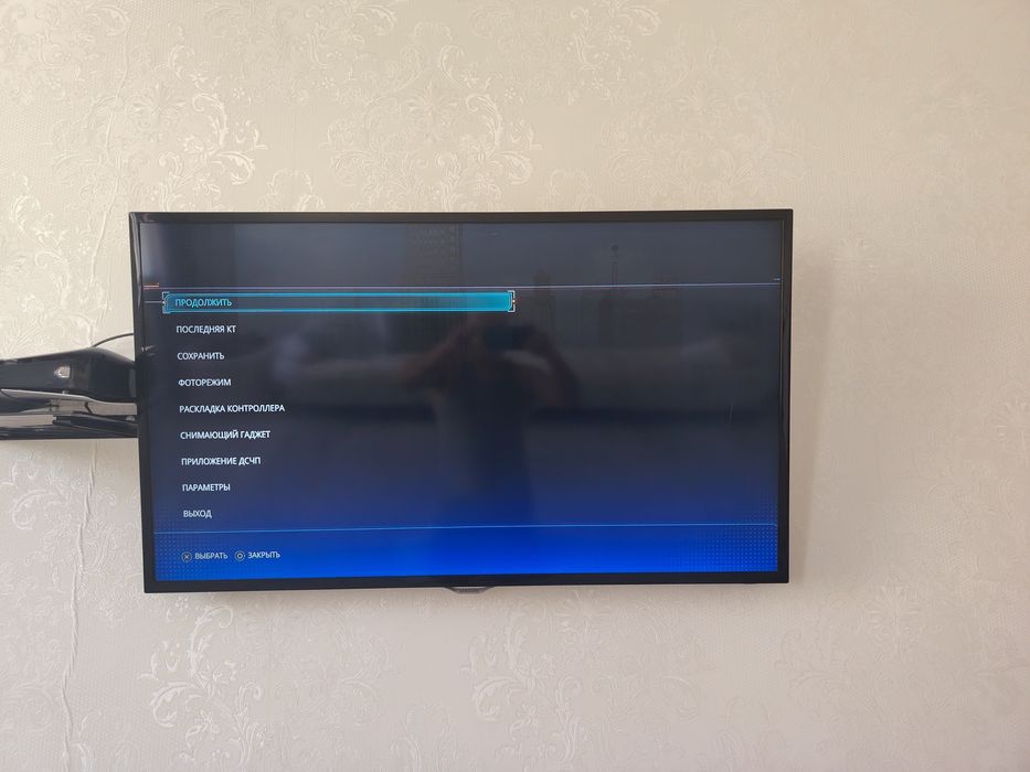 Продаётся  Samsung за 60 тыс в хорошем состояний..