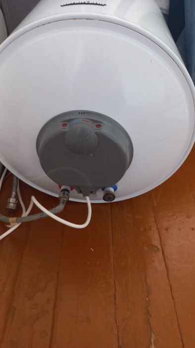 Продам водонагреватель