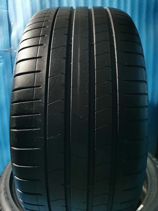 225/40 R19 - 255/35 R19 - pirelli 4 bucati