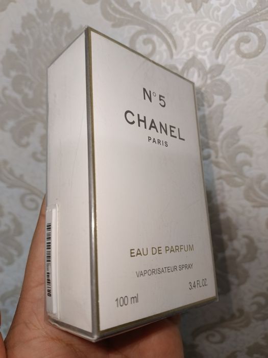 Срочно продам новый оригинал женская духи Chanel N⁰5