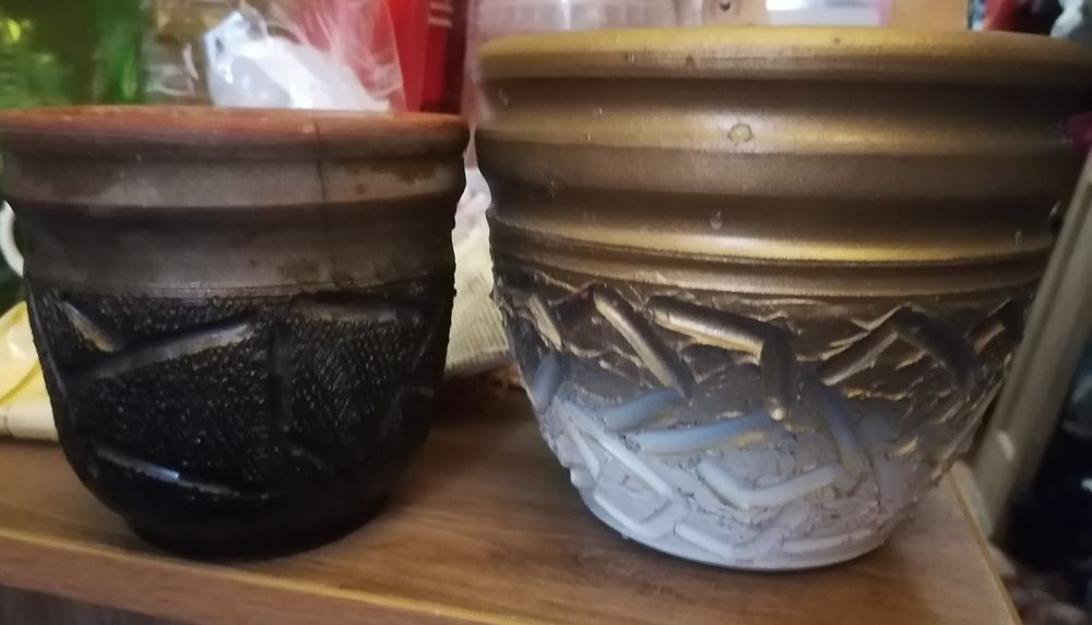 2 горшка для растений бу