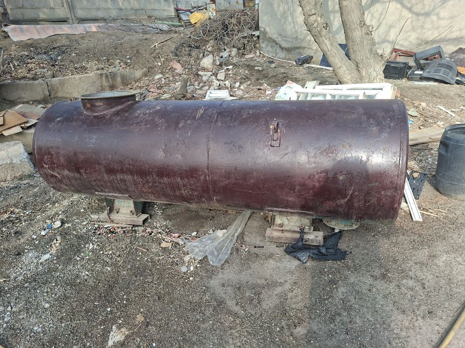 Ёмкость от гсм ..