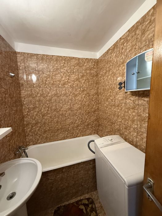 Apartament de inchiriat 2 camere decomandat