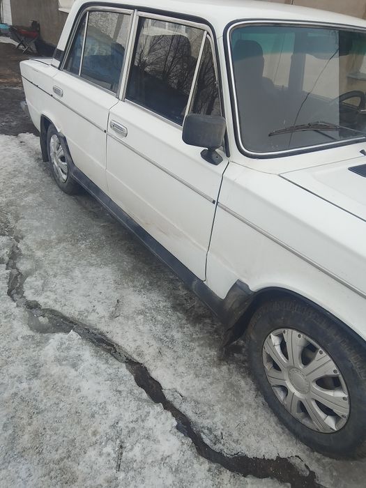 Ваз 2106 объём 1,5 карбюратор 5 ступка  2002 год