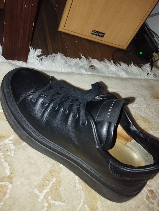 Обувки Cesare Paciotti