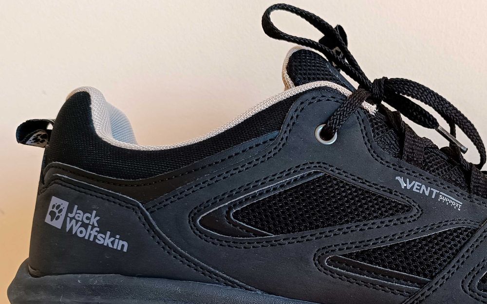 Като НОВИ! Маратонки Jack Wolfskin 48 номер, Туристически Джак Уолфскин.