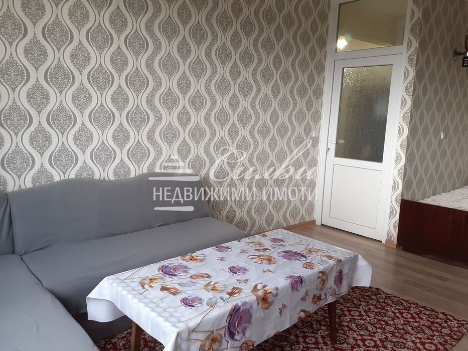 Дава се под наем Едностаен апартамент в Шумен, Тракия - 42 кв.м за 214.2 € - Снимка #4