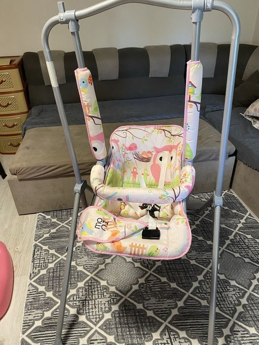 Продавам следните неща: