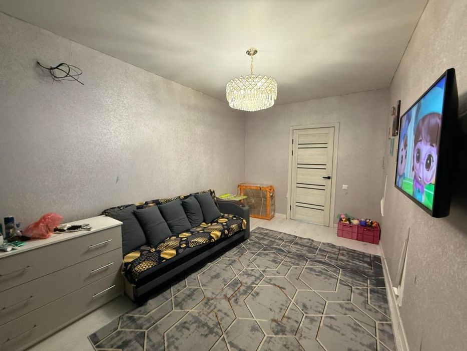 Продам 2 ком квартиру