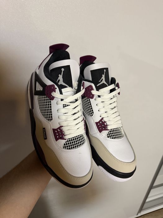 Vand Air Jordan 4