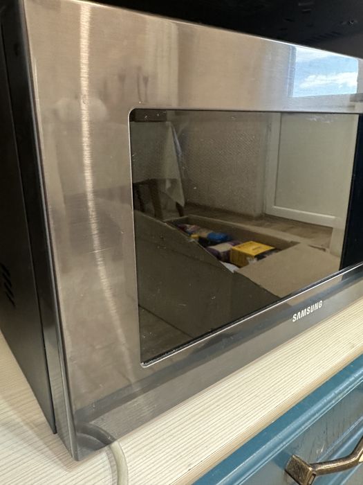 Продам микроволновку Samsung