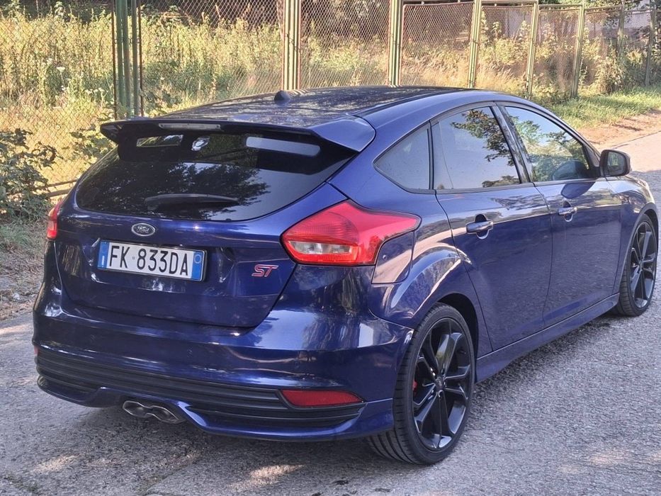Vând Ford focus st 2017 185cp