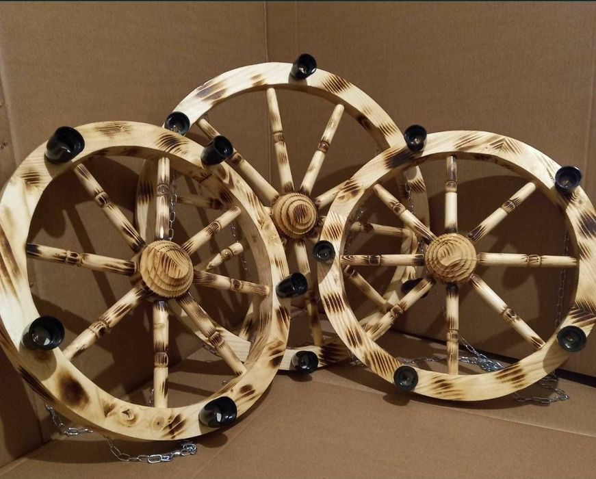 Candelabru  lustra  rustic  model roată car